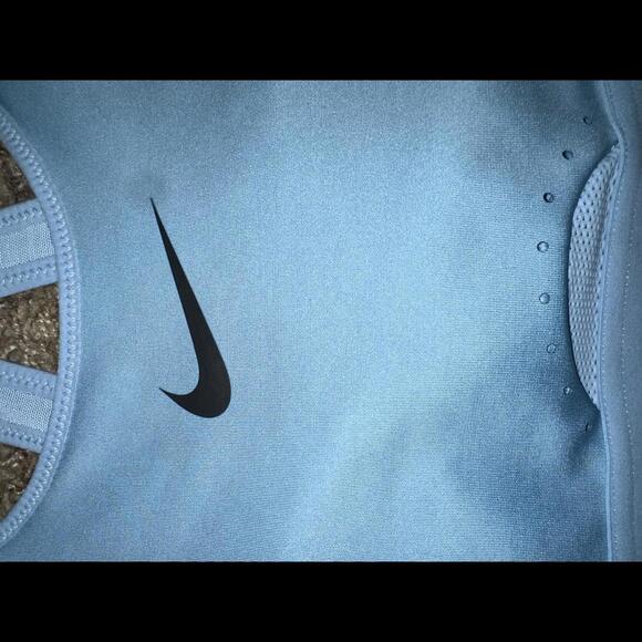 Nike Dri-Fit High-Support Non-Padded Sports Bra - Picture 2 of 12